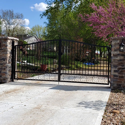 Y&R Construction custom exterior metal gate creation.